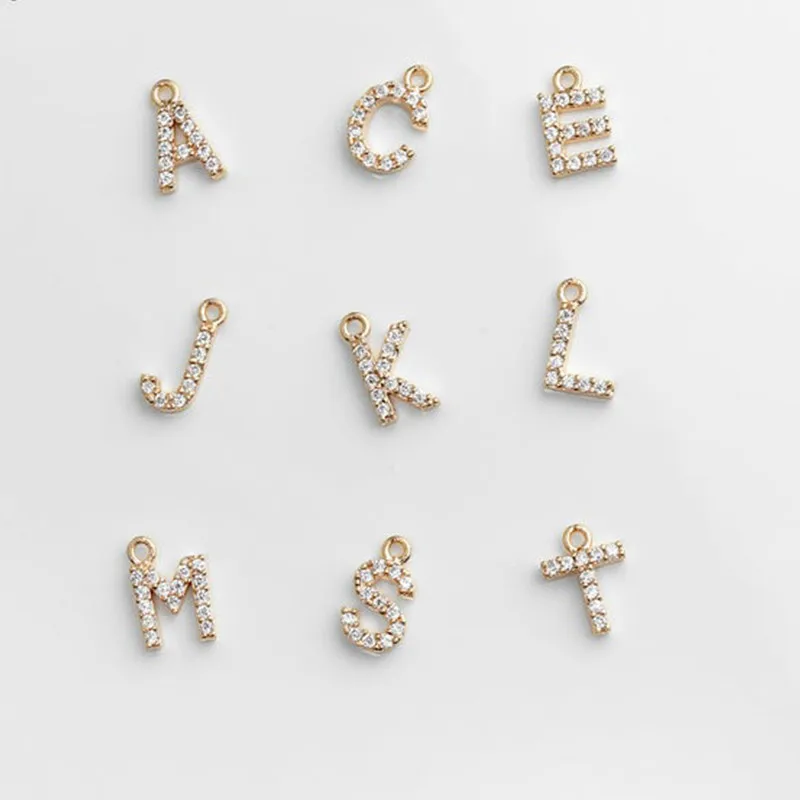

HIYONG Custom Letters Pendants Gold Silver Color A-Z Letter Pendant Shinning Zircon Crystal 26 Initial Collares