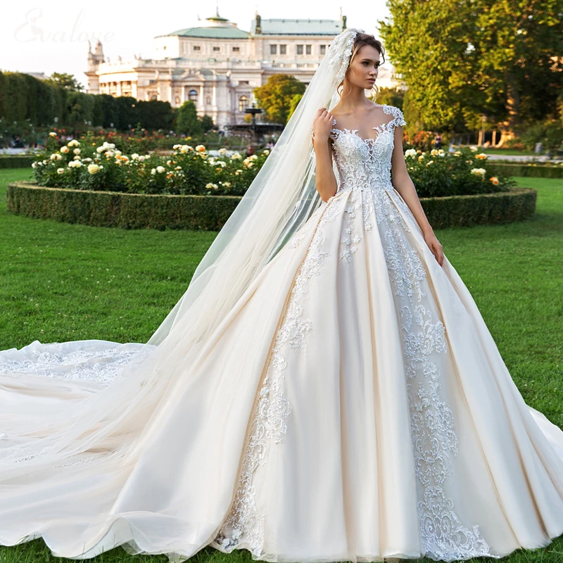 EVALOVE Gorgeous Appliques Beading Chapel Train Ball Gown Wedding Dress Elegant Scoop Neck Cap Sleeve Custom Vintage Bridal Gown bridal shower dress