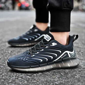 

2020Newest Arrival Brand The Same Fashion Reflective Running Shoes Men Outdoor Sport Men Sneakers Big Size 11 Zapatos De Hombre