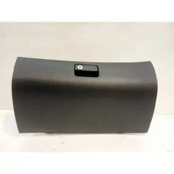 

8357788 glove box Toyota Avensis Saloon (t25) 1.8 16v Cat