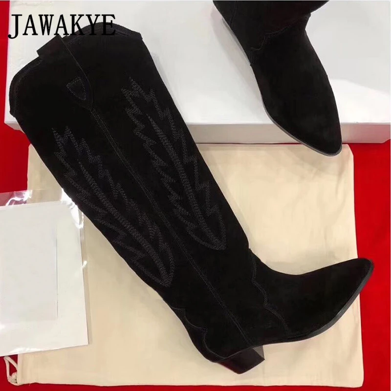 Cena Rzeczywiste krowy skórzane buty zamszowe haftowane liść buty do kolan kobiety Pointy toe kwadratowe obcasy długie buty zimowe rycerz buty kobieta