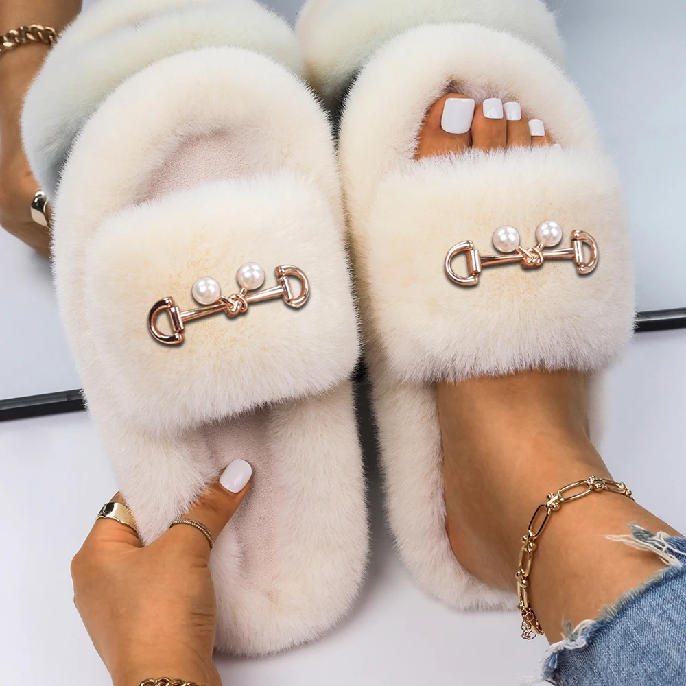 Fur Slides For Women Fluffy Slippers Flip Flops Female Designer Pearl Sandals Platform Indoor Slippers Elegant Winter Warm Shoes