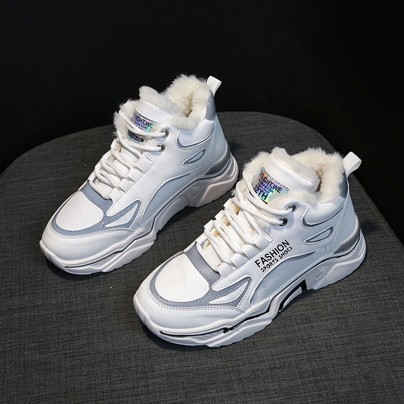 Новинка Модные женские зимние кроссовки повседневная обувь на меху кожаная