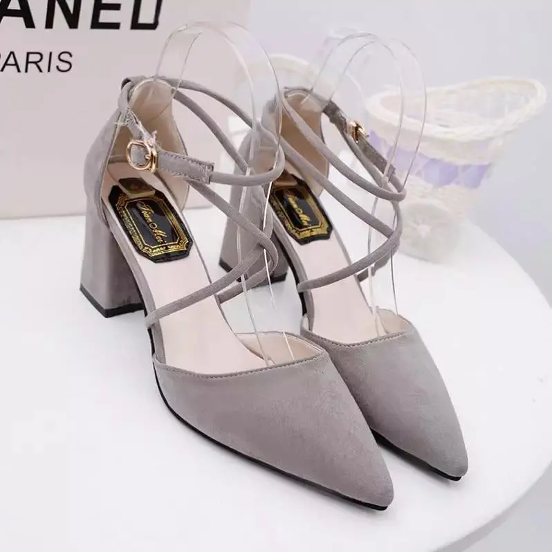 

2019 New Style Summer Chunky-Heel Students Versatile Sandals Closed-toe Pointed-Toe Semi-high Heeled Shoes Cross Straps Rome WOM