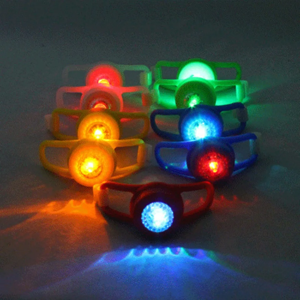 302775_no-logo_302775-3-03