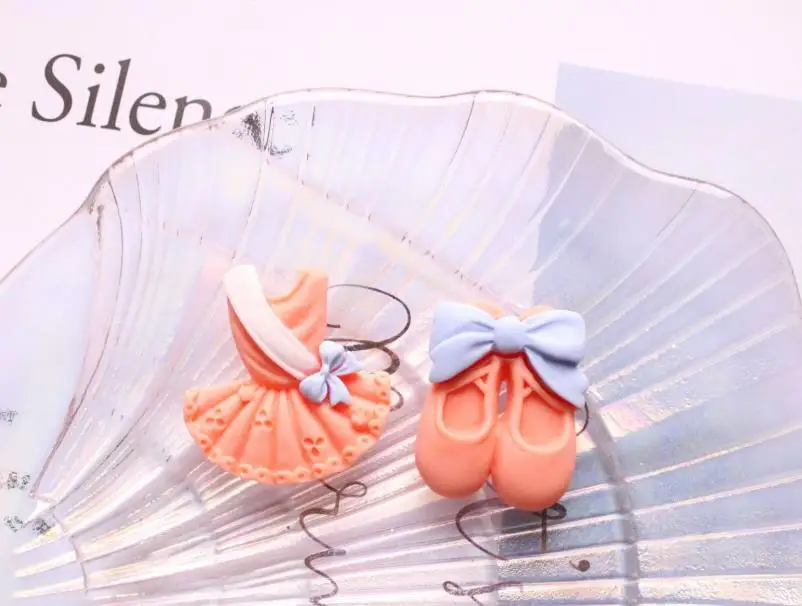 Kawaii Resin New Ballet Shoes/ Dance dress Miniature Art Flatback Cabochon DIY Hair Clip/Craft Decoration