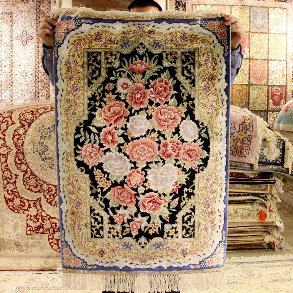 Yilong 2 X3 Rose Pattern Handmade Silk Area Rug Small Rose Pattern Handmade Silk Area Rug