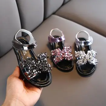 

2020 Summer Baby Girls Sandals Fashion Cute Pink Bling Shiny Rhinestone Toddler Shoes Kids Flat Sandals Children Beach Shoes
