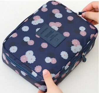 Outdoor travel nylon beautician Makeup box waterproof makeup organizer bathroom Storage Box ladies portable bath hook wash Bag - Цвет: Navy Blue Floral