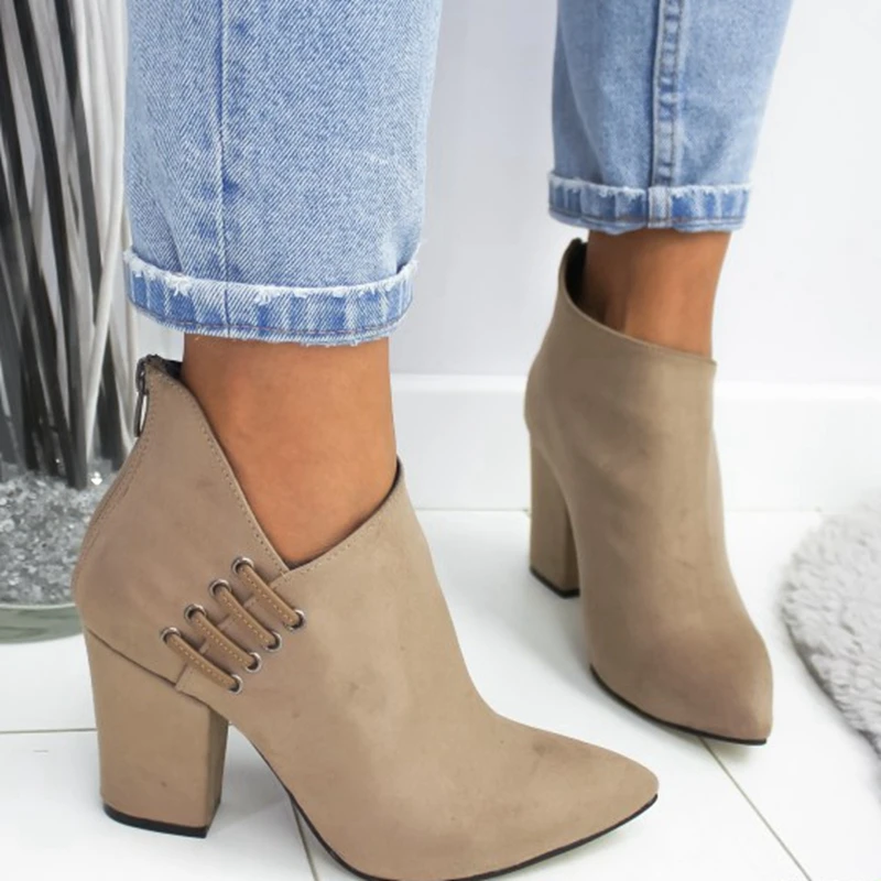 

LOOZYKIT 2019 New Fashion Women Shoes Ankle Sexy Boots Short Boots High-heel Fashion Pointed Europe Shoes Woman Plus Size 35-43