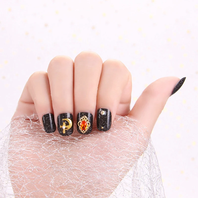 24pc/set Punk Rhinestone Fake Nails Short Round Head Full Cover Nails Black Design Fashion Nail Art
