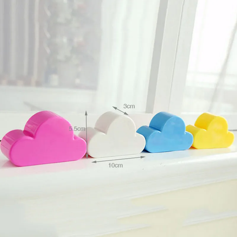 Magnetic Hooks Creative Novelty Home Storage Holder White Cloud Shape Magnetic Magnets Key Holder (1)