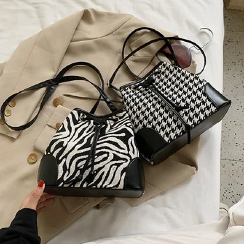 

Fashion Zebra Pattern Women's Bucket Bag 2020 Winter Female Crossbody Messenger Shoulder Bags PU Leather Lady Handbag Mini Tote