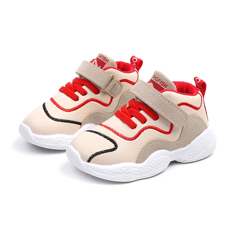 Новая весенняя детская обувь из искусственной кожи, подходящая по цвету детская теннисная дышащая спортивная обувь, модная обувь для девочек и мальчиков, кроссовки