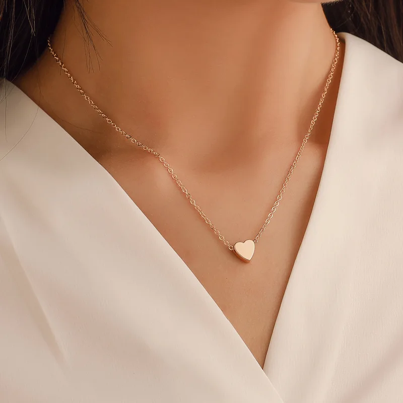 

Korean small fresh peach heart necklace mini-loving smooth three-dimensional pendant high-quality women's loving clavicle chain
