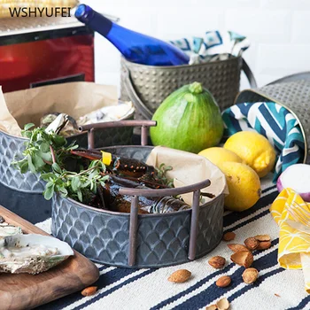

European handcrafted Vintage Fruit Bread Basket Round Antique metal trays with handles Retro Desk Kitchen Storage for Home Decor