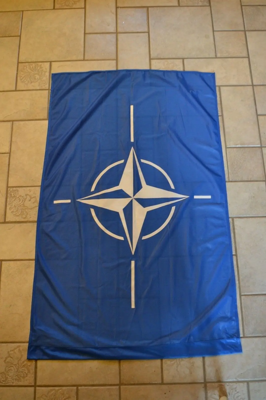 3ft x 5ft 3 x5ft НАТО с принтов в виде флажков баннер, флаг из полиэстера Размеры 150x90 см