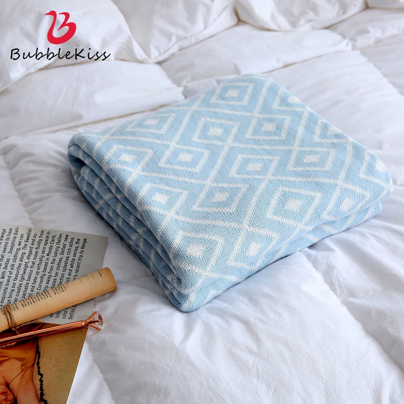 

Bubble Kiss Modern Style Throw Blanket Home Sofa Pure Cotton Wearable Blanket Office Siesta Travel Portable Soft Cover Blanket