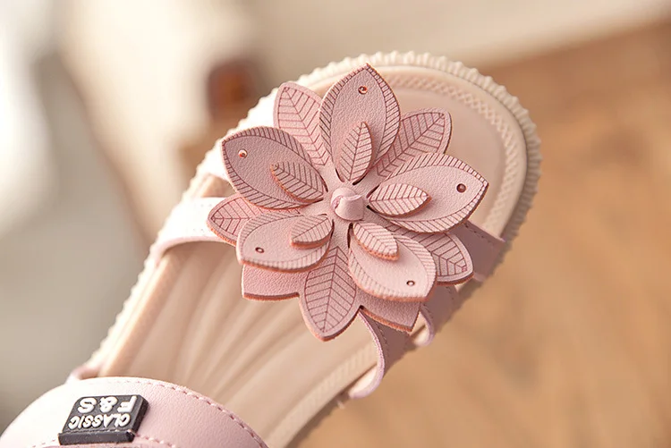 JGSHOWKITO Girls Sandals Fashion Brand Soft Kids Beach Sandals With Flowers Sweet Princess Children Floral Sandals High Quality