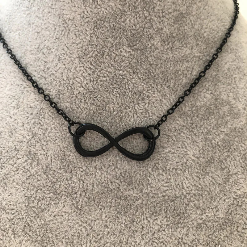 

2019 High quality gold silver plated fashion Necklace pendants number 8 charm pendant Chain hollow necklace for women jewelry