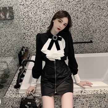 

2020 autumn and winter retro shirt women's color matching bow ruffled long-sleeved shirt design sense blouse women