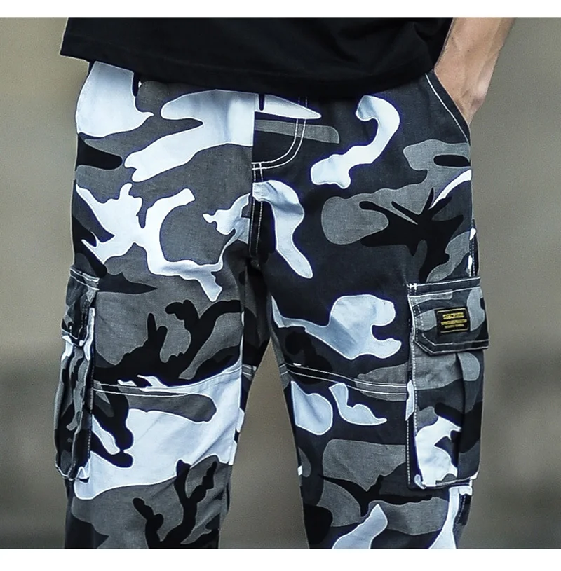 Камуфляж Цвет модные Для мужчин s джинсовые, длиной до колена, для бега, штаны в стиле панк в стиле «хип-хоп», джинсы Homme для мужчин в стиле милитари с большими карманами; брюки-карго Для мужчин