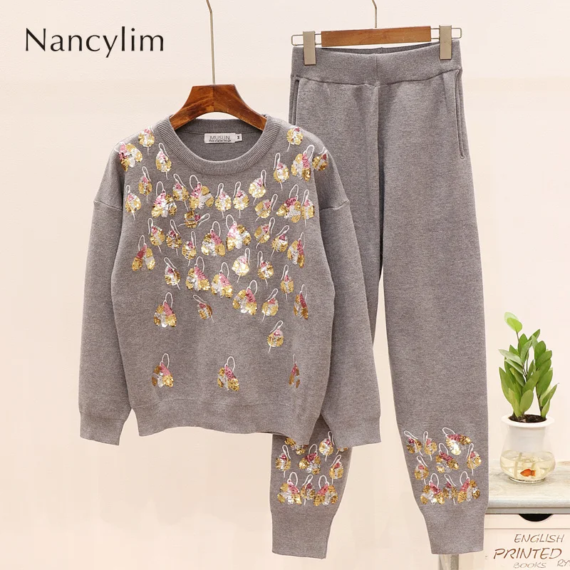 

Autumn 2019 New Women's Knitwear Embroidery Sequins Long Sleeve Knit Pullovers + Pants Fashion Two Piece Suit Women Sets Femme