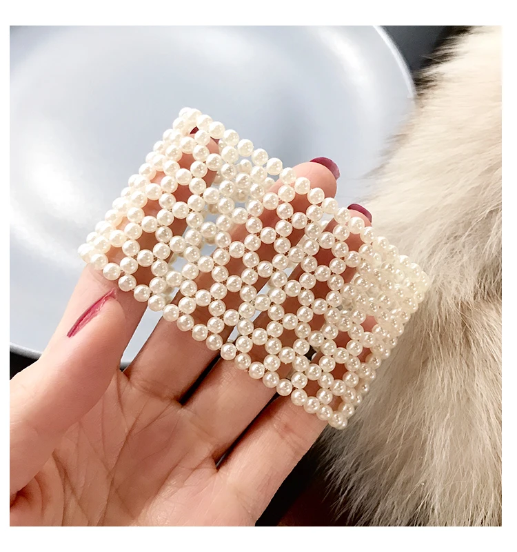 

JLB1249 Hand-woven pearl broadband bracelet for women with fashionable retro design sensory hand-ring Bracelet ornaments