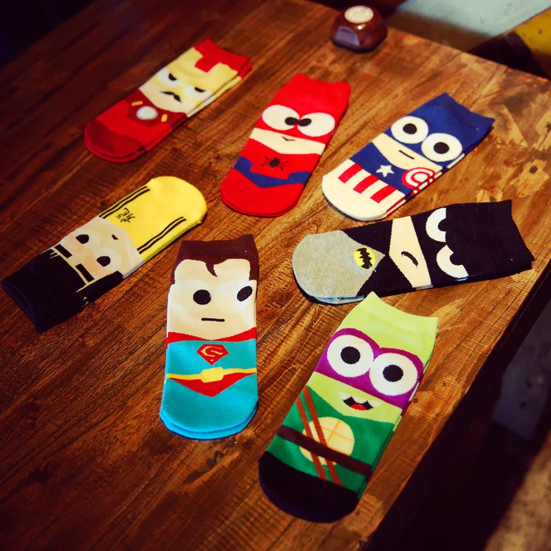 

1 pair Summer Men Harajuku Socks Hip Hop Ninja Batman Superman SpiderMan Captain America Avengers Short Novelty Sokken 36-43