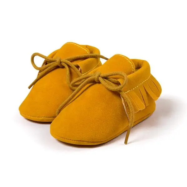 Мокасины для новорожденных мальчиков и девочек; нескользящая обувь с бахромой на мягкой подошве; обувь для малышей; обувь для первых шагов из искусственной замши; ZJ011 - Цвет: Yellow