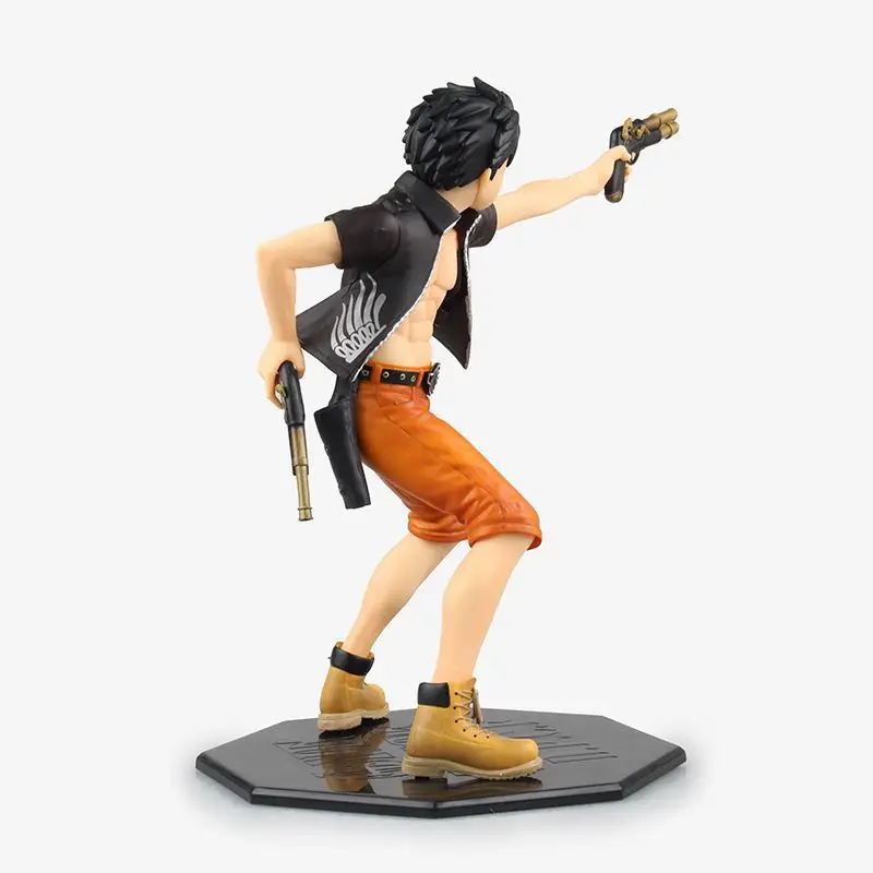 

Anime Peripheral One Piece/One Piece New Theater Version of Black Cloth Double Gun Luffy Boxed Garage Kit Model