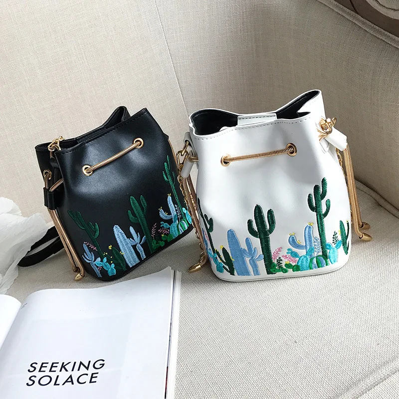 

2019 new pump with bucket bag personality desert cactus printing shoulder diagonal women's bag