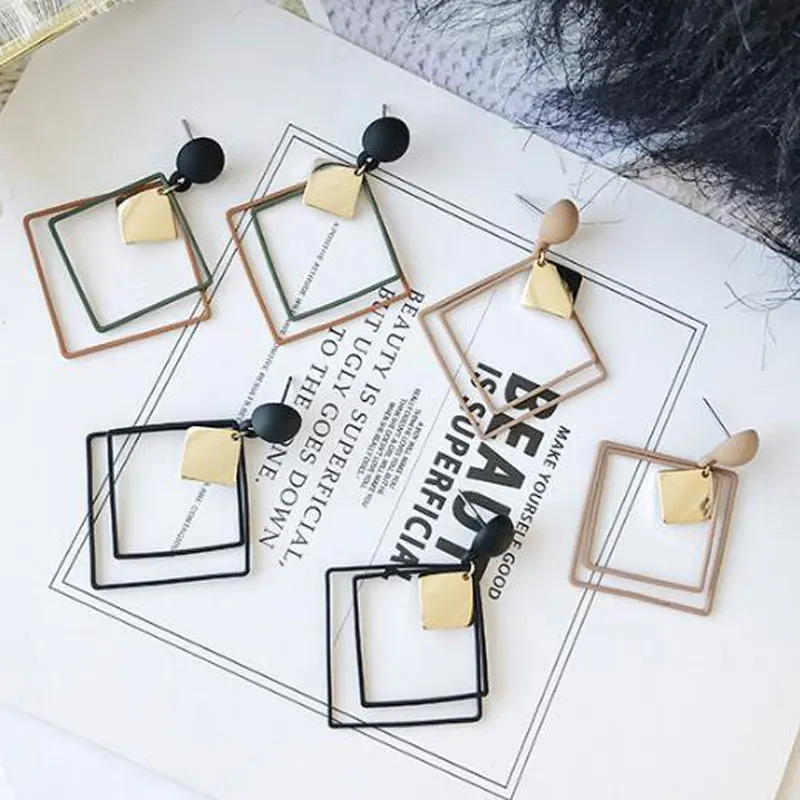 11966032098_1626211359