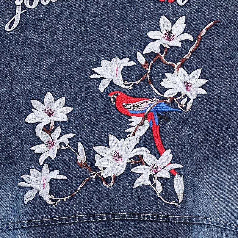 conew_4945394212_1313518034