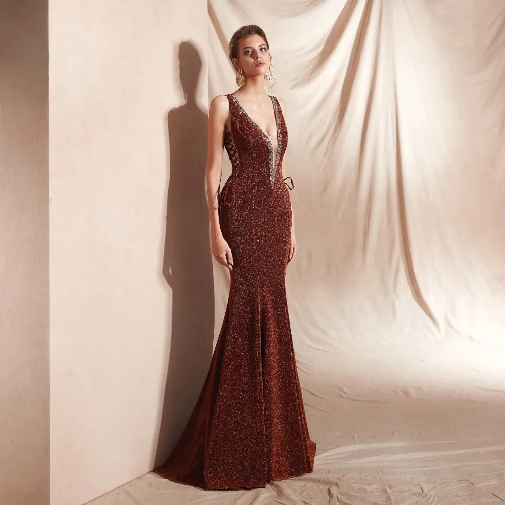 Hot New Fashion V Neck Sexy Backless Sequined Red Mermaid Sheelveless Button Self-cultivation Cocktail Dress Hot Seller