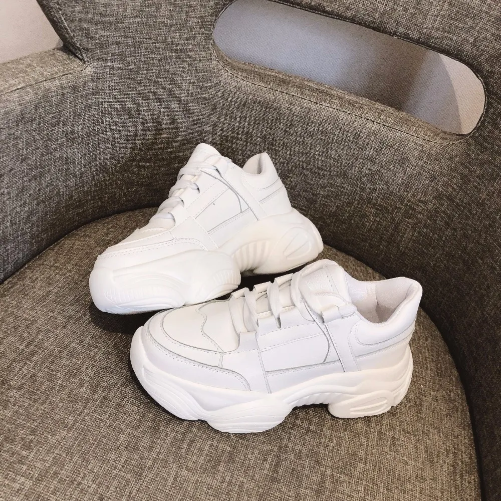 2019081519066259872550w1600h1600