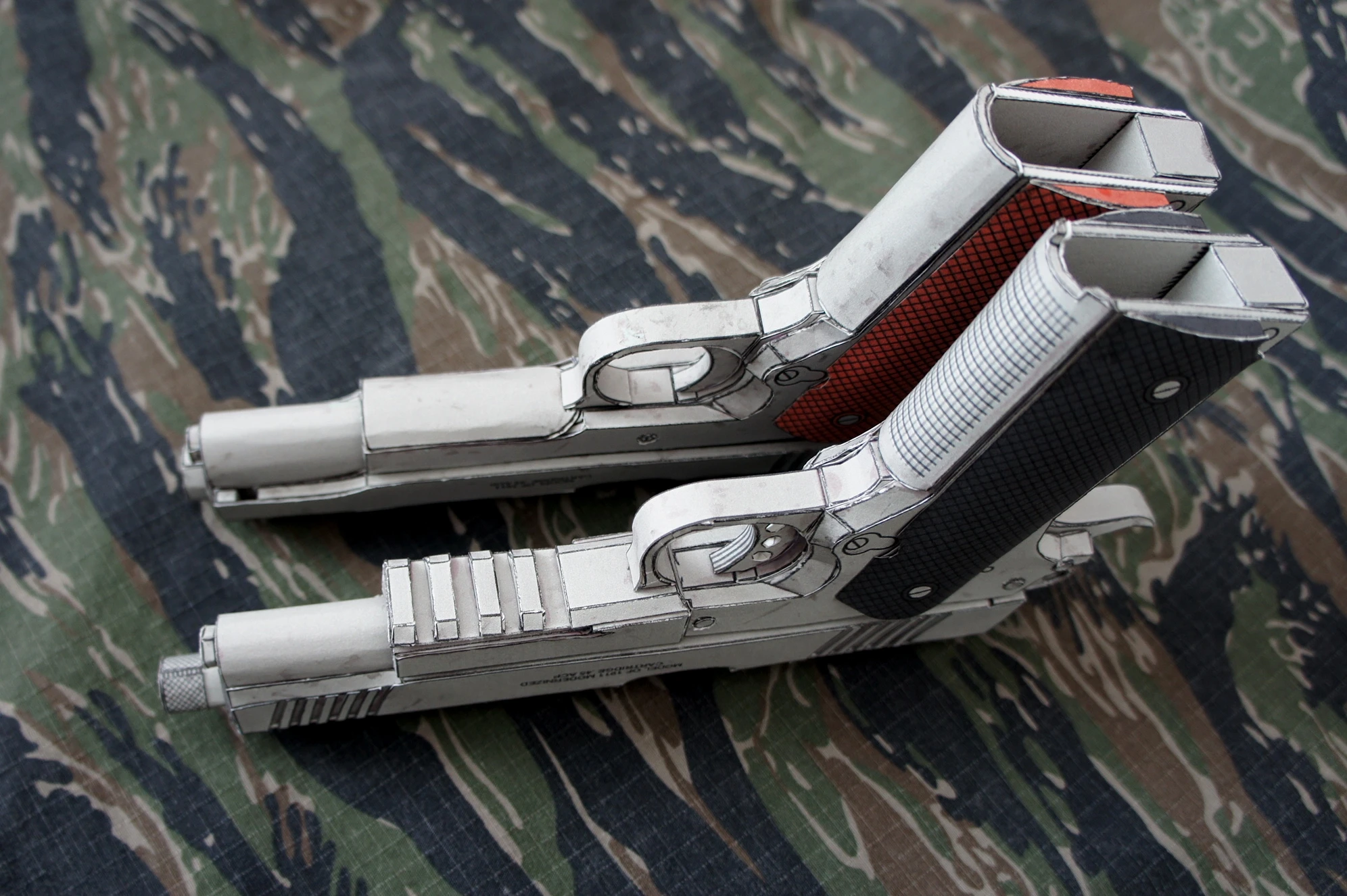 Бумажная модель пистолета Colt M1911A1 оружие пистолет 3D Ручная работа рисунок