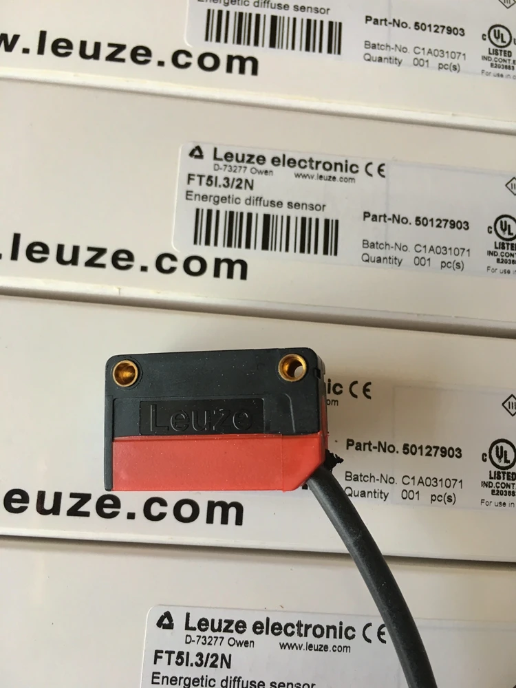 100% new original  Leuze photoelectric switch FT5I.3/2N FT5I.X3/2N brake lines