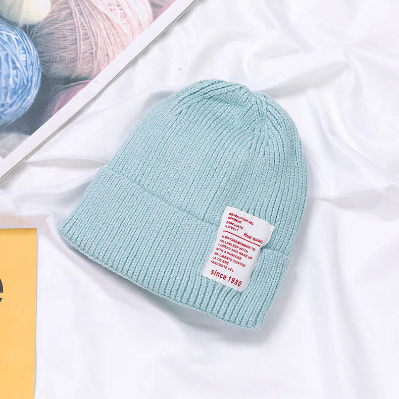 Light blue Для маленьких мальчиков и девочек головным убором Детская английская Ткань кабель вязаный свитер, детский головной убор, кепка бейсболка осень-зима теплая шапка детская Карамельный цвет шерсти шапочки Кепки на возраст от 3 до 24 месяцев - Цвет: Light blue