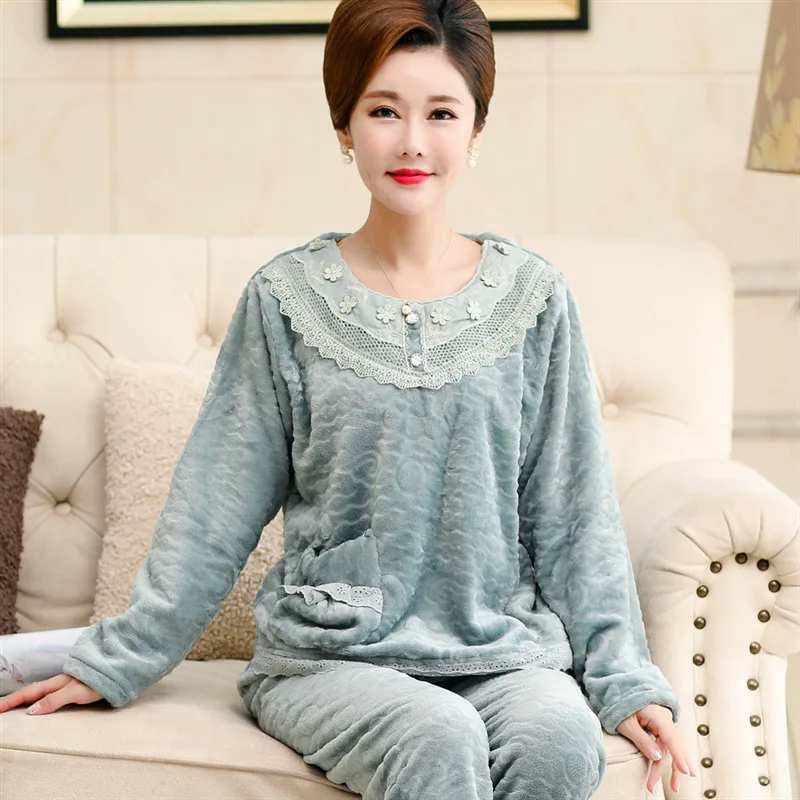 

Winter Pajamas Women's Middle-aged Coral Velvet Thick Flannel Autumn And Winter Middle-aged Mom Large Size Winter Women's Home W