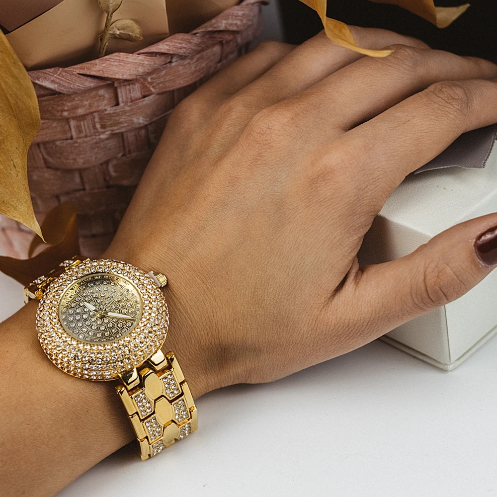 Dreamcarnival 1989 New Arrive Round Clock Classic Crystallized Ladies Wrist Watch for Women Elegant Luxury Stone Dial A8341