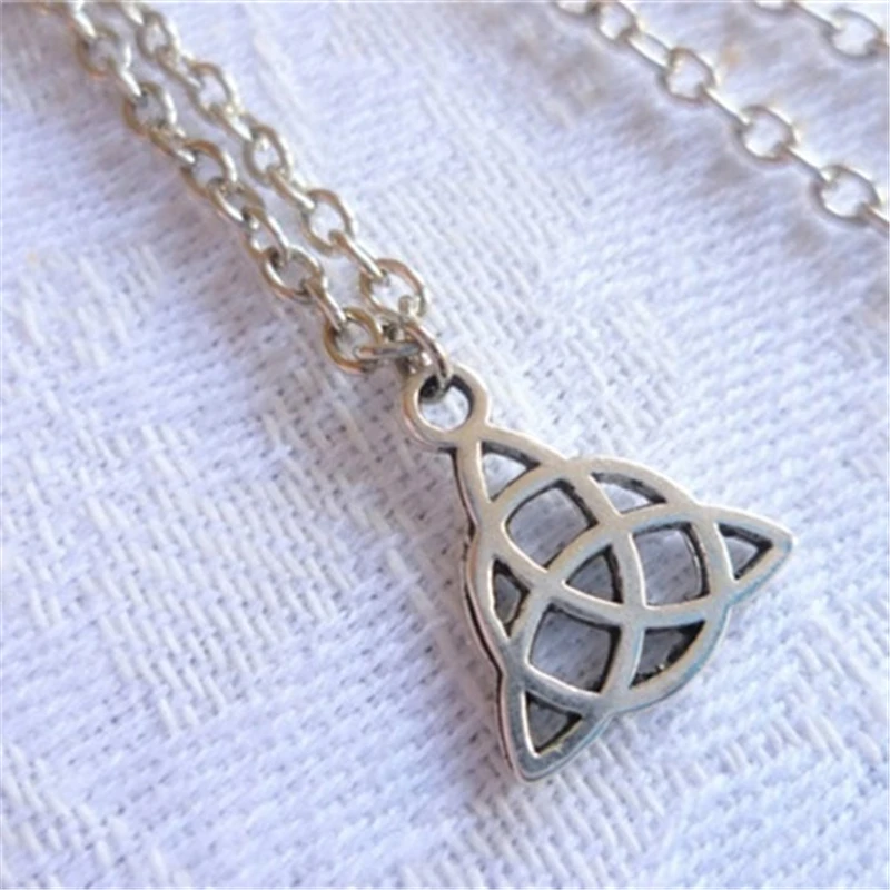 Ожерелье Triquetra ожерелье серебряного цвета крошечные узелки wiccan ювелирные