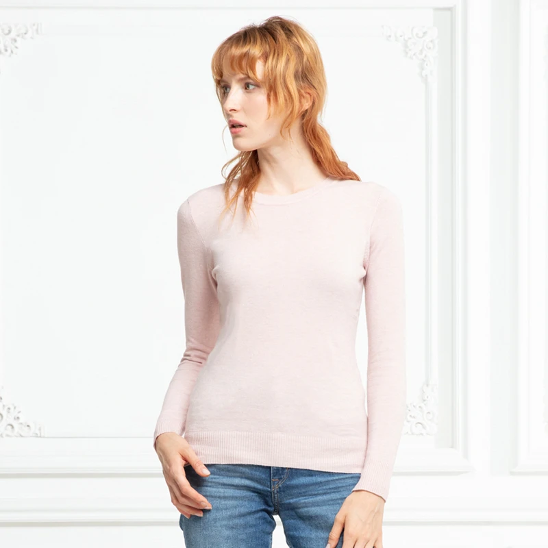 

High-quality women's sweaters with tight, round collars and soft autumn sturdy New Winter Darwin