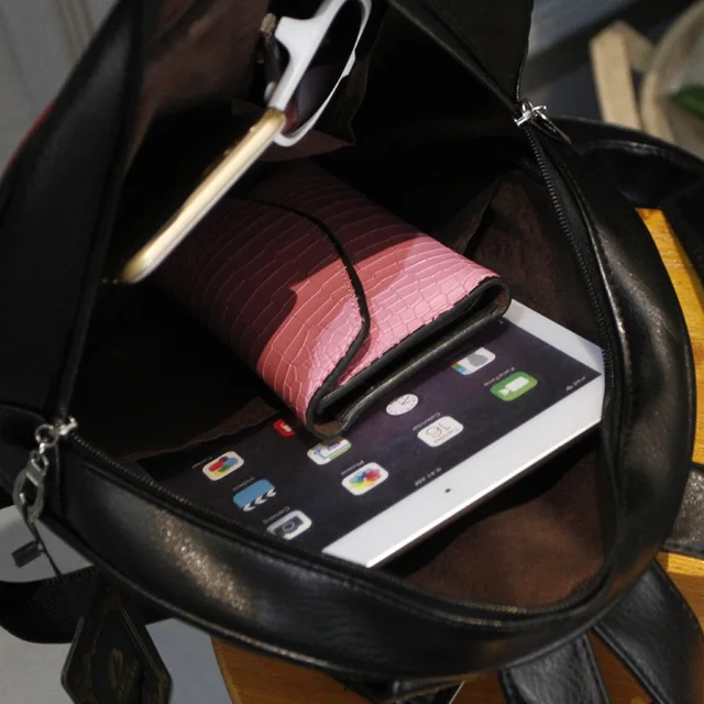 Disney Marvel 2021 New Captain America Shield Large Capacity Backpack Men and Women Round Creative Personality School Bag 2