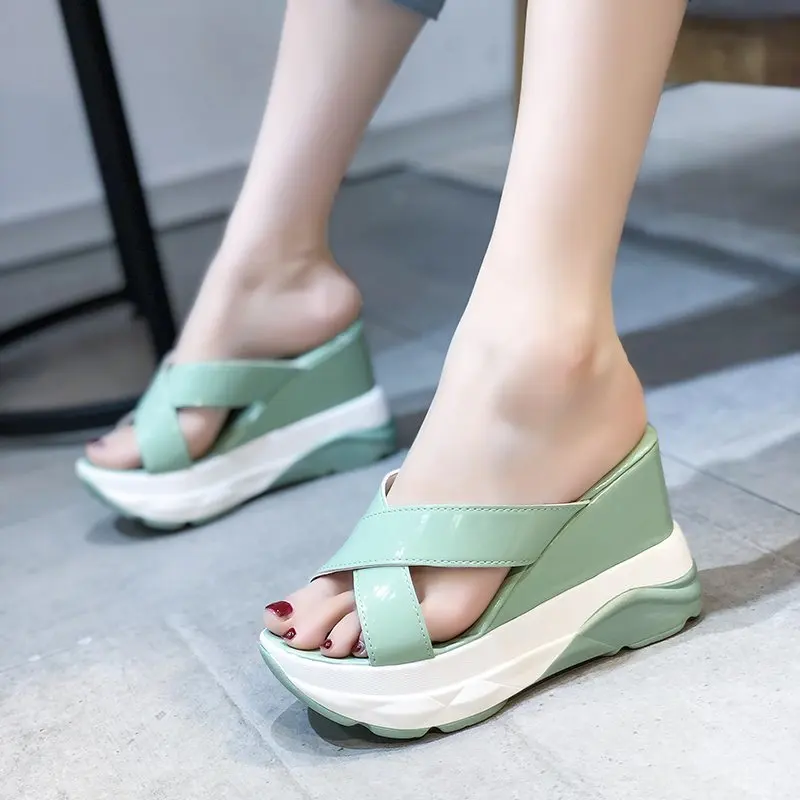 Zomer Vrouwen Sandalen Nieuwe Platform Slippers Dames Kruis Wig Sandalen  Grote Maat 43 Slippers Vrouwen Schoenen Platform Sandalen - AliExpress  Schoenen