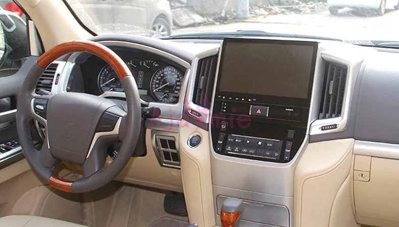 4394285223_1723301888