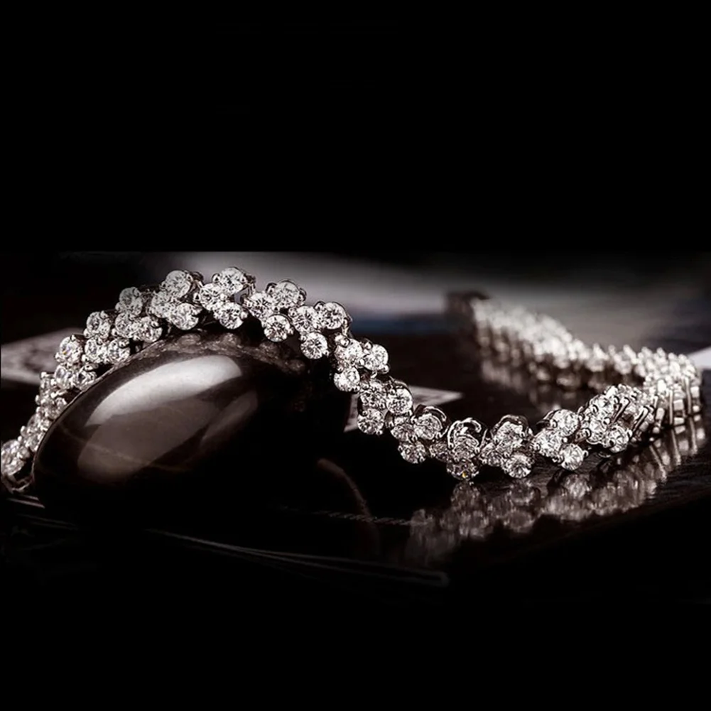2020 New Woman Man Crystal Diamond Bracelets Roman Style Valentine