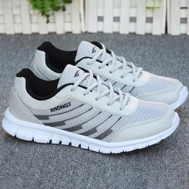 

Couple shoes men sneakers 2019 new fashion breathable mesh casual shoes men vulcanize shoes lighted comfortable mans footwear