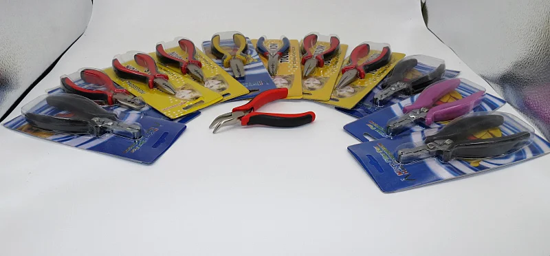 Тончайший щипцы для наращивания волос с двумя отверстиями бусины