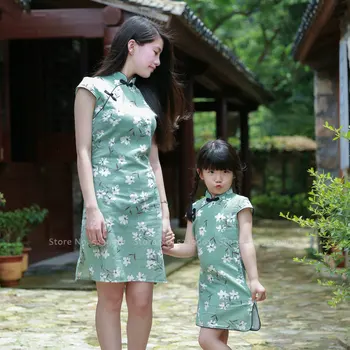 

Chinese Traditional Hanfu Dress Mother Daughter Matching Print Cheongsam Women Summer Qipao Kids Girl Stage Performance Costumes